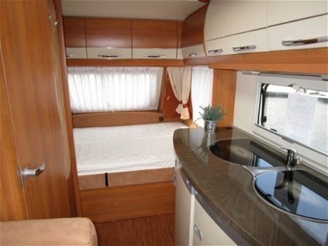 Caravan Comfort Compact 4 - 3