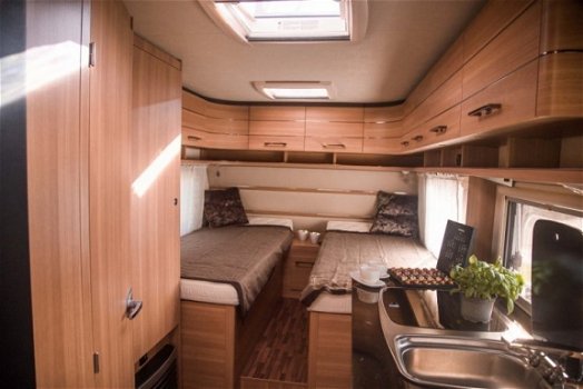 Caravan Comfort Single Beds 4 - 6