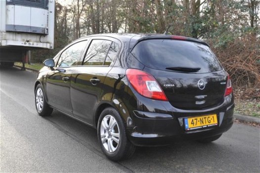 Opel Corsa - 1.3 CDTi EcoFlex S/S Cosmo 5-DEURS AIRCO/CRUISE NETTE STAAT - 1