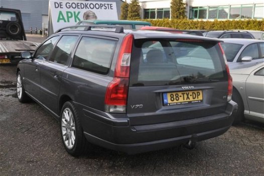 Volvo V70 - 2.4 D5 Edition II AUTOMAAT, MOTOR DEFECT EX BPM EXPORT - 1