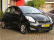 Toyota Yaris - 1.0 VVT-i Acces | AIRCO | ZUINIG A-LABEL | ELEK. PAKKET | BOVAG GARANTIE + NIEUWE APK - 1 - Thumbnail