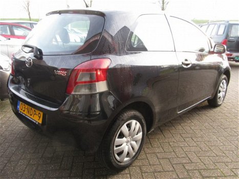 Toyota Yaris - 1.0 VVT-i Acces | AIRCO | ZUINIG A-LABEL | ELEK. PAKKET | BOVAG GARANTIE + NIEUWE APK - 1