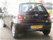 Toyota Yaris - 1.0 VVT-i Acces | AIRCO | ZUINIG A-LABEL | ELEK. PAKKET | BOVAG GARANTIE + NIEUWE APK - 1 - Thumbnail