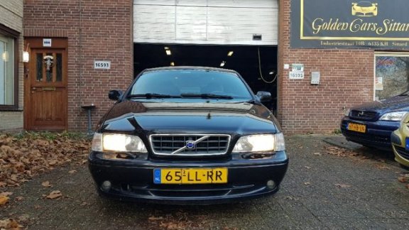 Volvo C70 Coupé - 2.4 T Sport Automaat, airco, Cruisecontrol - 1