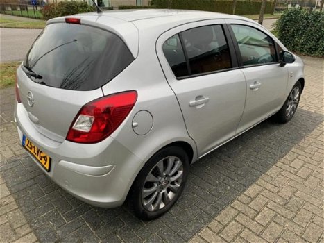 Opel Corsa - 1.4-16V '111' Edition airco cruise Privancyglass lichtmetaal - 1