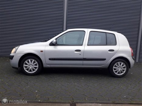 Renault Clio - 1.2 NW APK NAP AIRCO 5deurs - 1