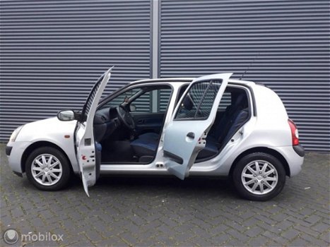 Renault Clio - 1.2 NW APK NAP AIRCO 5deurs - 1