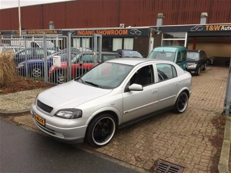 Opel Astra - 1.6 Njoy - 1