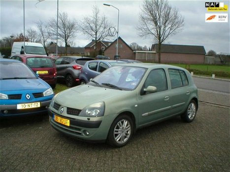 Renault Clio - 1.6-16V Initiale 5 DRS - 1