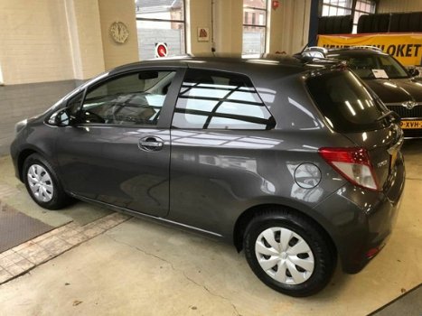 Toyota Yaris - 1.0 VVT-i Aspiration - 1