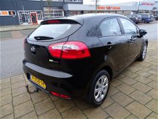 Kia Rio - 1.2 CVVT COMFORT PACK - 103890 Km - Airco - trekhaak - Mp3