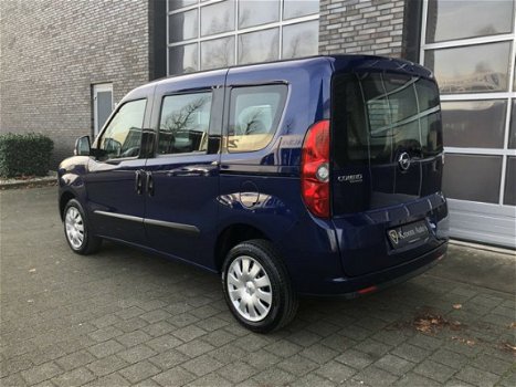 Opel Combo - 1.4 Edition, Airco, PDC, Stoelverwarming, PDC, 2 schuifdeuren - 27/12/2013 - 1