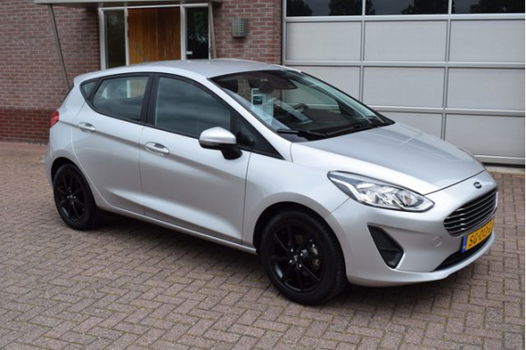 Ford Fiesta - 1.1 Trend Navigatie, PDC geen afleveringskosten - 1