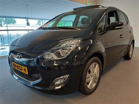 Hyundai ix20 - 1.4i i-Catcher, NAVI, Panoramadak, Leder, Climate Control - 1