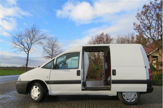 Citroën Jumpy - 2.0 136pk Benzine met 2 Schuifdeuren - 1