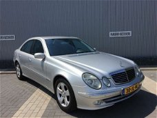 Mercedes-Benz E-klasse - 240 Avantgarde, 2de eigenaar, NAP, Youngtimer