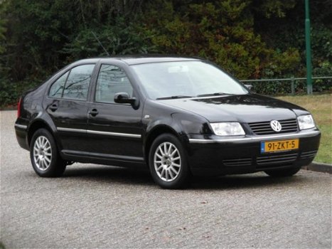 Volkswagen Bora - 1.6-16V 1e Eigenaar/Airco/Nap/Nieuwe Apk - 1