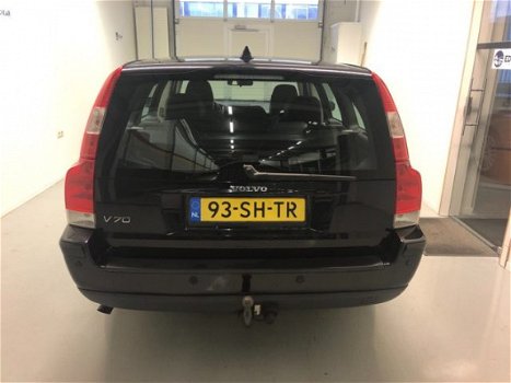 Volvo V70 - 2.4D KINETIC MOOIE EN NETTE AUTO EURO 4 - 1