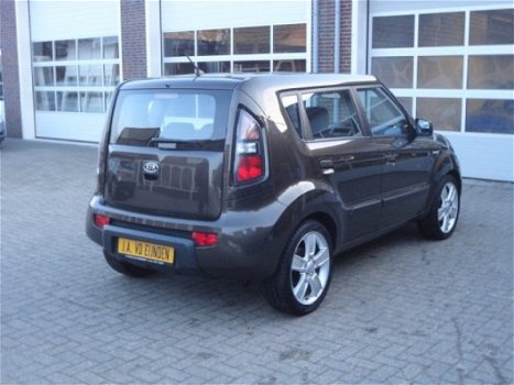 Kia Soul - 1.6 X-Tra , airco, lmv, audio - 1