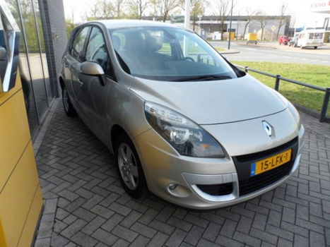 Renault Scénic - Scenic SCÉNIC 1.6 16V SÉLECTION BUSINESS SPORT - 1