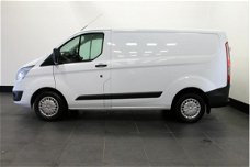 Ford Transit Custom - 2.2 TDCI 125PK - Airco - Cruise - € 10.900, - Ex