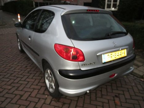 Peugeot 206 - 1.4 X-Design - 1