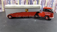 VW T1 b PORSCHE renntransporter 1:43 Schuco