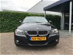 BMW 3-serie - 316i Black & Silver Line Clima/Leer. Financiering vanaf € 190 per maand - 1 - Thumbnail