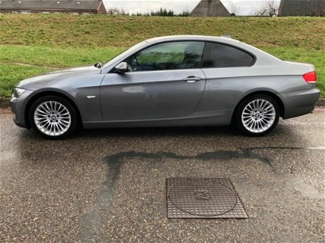 BMW 3-serie Coupé - 320i High Executive APK 14-11-2020 Navi Full Map, Xenon, ECC, Sportstoelen, Crui - 1