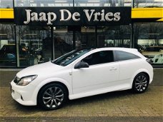 Opel Astra GTC - 1.6 16V 85KW OPC LINE AC MP3 17"LM