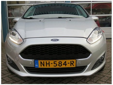 Ford Fiesta - 1.0 Style Ultimate / Navi / Pdc v +a / Cruise / Incl 6 maand BOVAG garantie , - 1