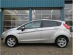 Ford Fiesta - 1.0 Style Ultimate / Navi / Pdc v +a / Cruise / Incl 6 maand BOVAG garantie , - 1 - Thumbnail