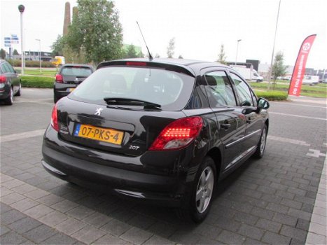 Peugeot 207 - 1.6 HDiF Style AC/LMV/USB/BLUETOOTH - 1