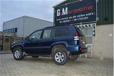 Toyota Land Cruiser - 3.0 D-4D Executive HR Window Van