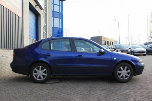 Seat Toledo - 1.6-16V Spirit - 1