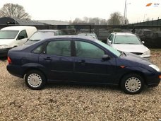 Ford Focus - 1.6-16V Ghia AIRCO