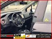 Toyota Yaris - 1.5 Hybrid Now Stoelverwarming|Clima|BT|Achteruitcam|APK-Garantie|1steEig|Facelift| - 1 - Thumbnail