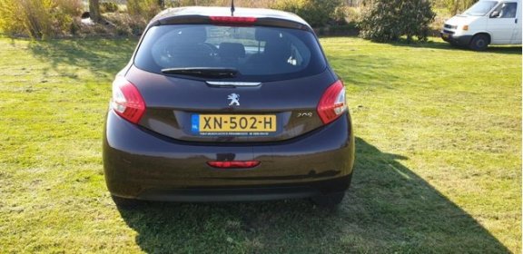 Peugeot 208 - 1.4 VTi Active 208 1.4 VTi Active - 1