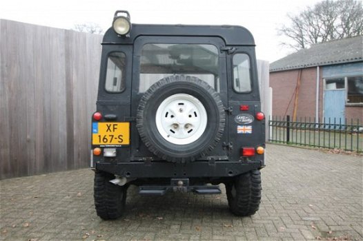 Land Rover Defender - 90 BENZINE RHD - 1