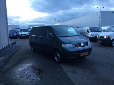 Volkswagen Transporter - L2 Airco 2.5 TDI 340 Trendline DC 131 pk - 1