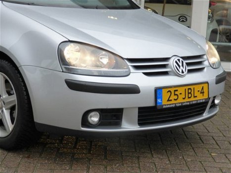 Volkswagen Golf - 5 1.6FSI 3Drs, Climate control, Cruise contr. NW. KETTING Nieuwe apk - 1