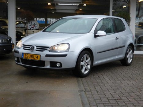 Volkswagen Golf - 5 1.6FSI 3Drs, Climate control, Cruise contr. NW. KETTING Nieuwe apk - 1