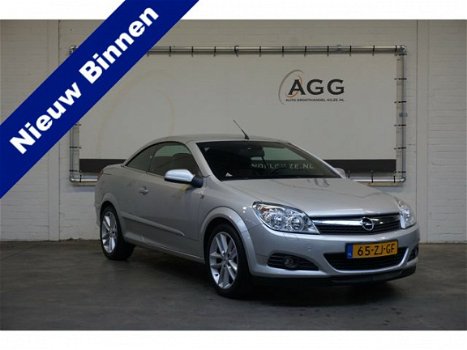Opel Astra TwinTop - 1.8 Cosmo Luxe. Key Less - 1
