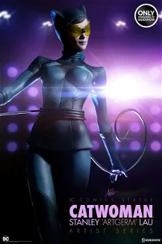 HOT DEAL Sideshow DC Comics Catwoman Statue Artgerm Lau Artist Series - 0