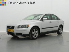 Volvo S40 - 1.8 / AIRCO / CRUISE CTR. / RADIO-CD / LM-VELGEN / * APK 07-2019