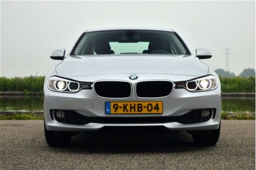 BMW 3-serie - 320i EfficientDynamics Edition Executive RIJKLAAR PRIJS-GARANTIE Xenon Navigatie - 1