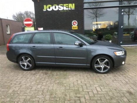 Volvo V50 - 1.6 D2 S/S LIMITED EDITION - 1