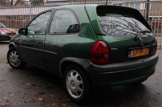 Opel Corsa - 1.4 CDX AUTOMAAT 1e EIGENAAR STUURBEKRAHCTIGING LMV PDC - 1