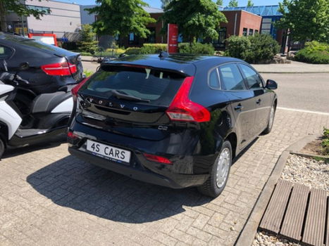 Volvo V40 - D2 PDC/AUT.PAKKET/STOELVERW/CLIMA RIJDBAAR - 1