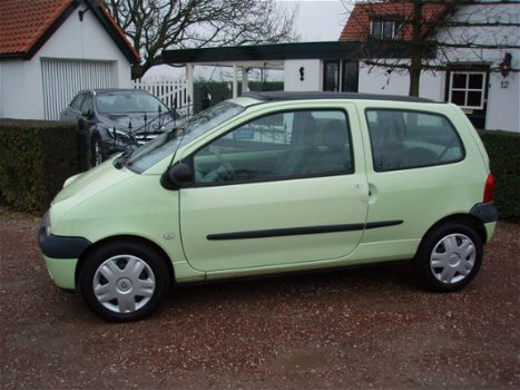 Renault Twingo - 1.2 Emotion *AIRCO*ABS*OPEN DAK*STUURBEKRACHTIGING - 1